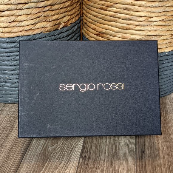 NIB (W36.5) - SERGIO ROSSI Nude Patent Donna Pumps - Picture 8 of 9